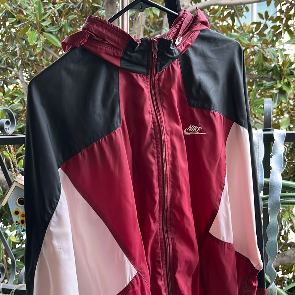Vintage Nike Windbreaker